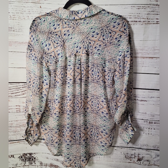 EUC🔹️Free People easy rider Geometric Button Down Small - Picture 4 of 4